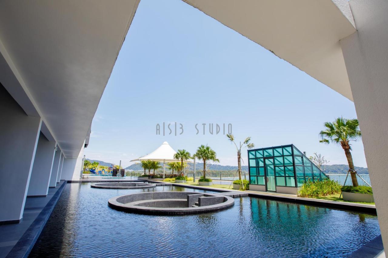 Aisi3 Studio Seaview At Tanjung Lumpur Apartment Kuantan Exterior photo